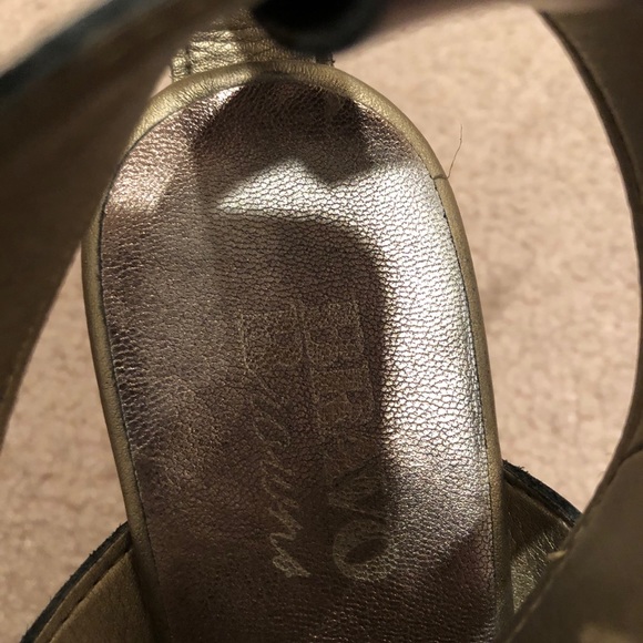 Wedges - Picture 6 of 6